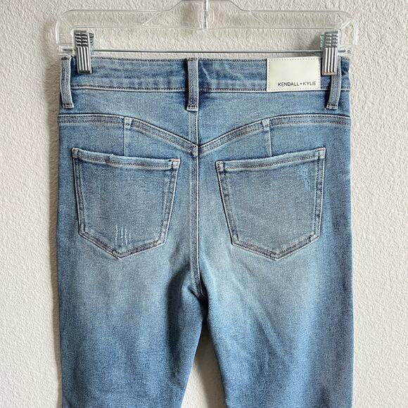New Kendall & Kylie Icon High Rise Straight Jeans Womens 5/27 Distressed Stretch - Picture 3 of 7